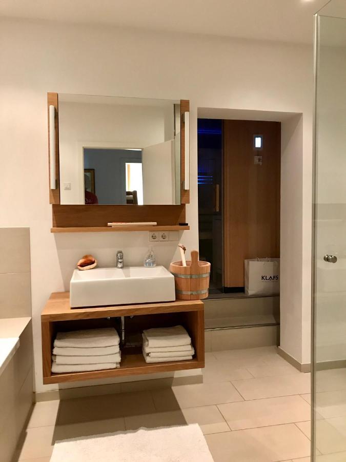 Appartment Villa Am Bretschneiderpark Leipzig Bagian luar foto