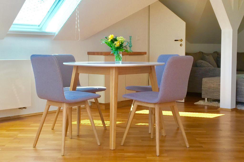 Appartment Villa Am Bretschneiderpark Leipzig Bagian luar foto