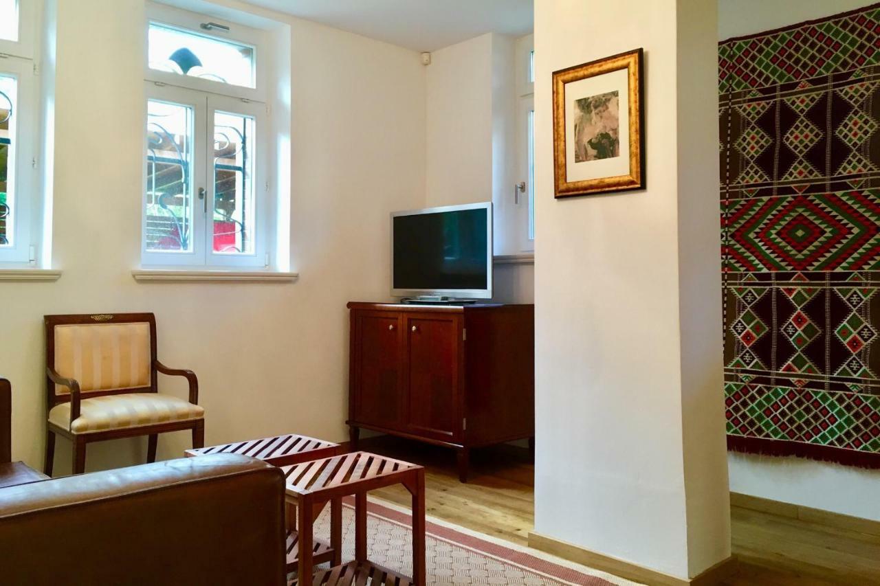Appartment Villa Am Bretschneiderpark Leipzig Bagian luar foto
